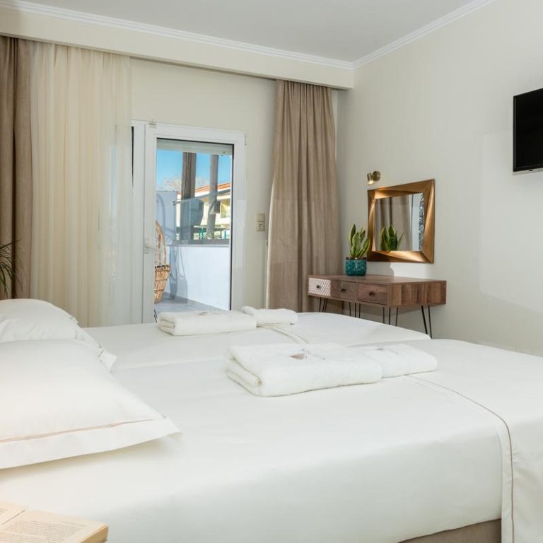 Room 02 - Ninemia Studios Thassos