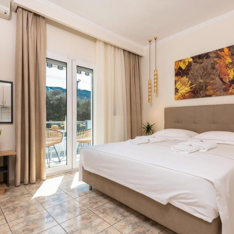 Room 04 - Ninemia Studios Thassos