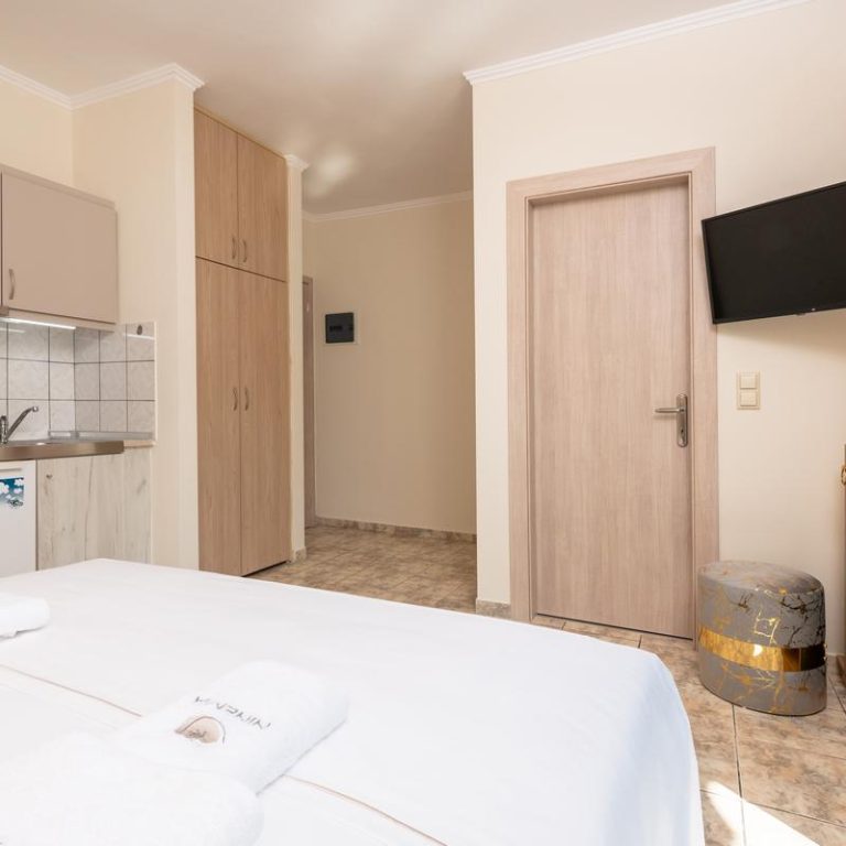 Room 04 - Ninemia Studios Thassos